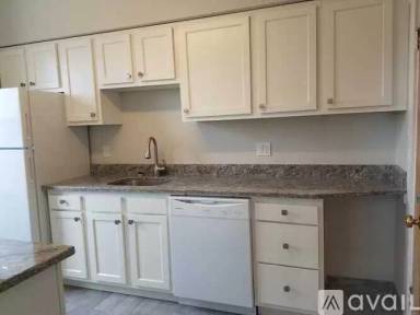 Main picture of 12 Farrington Ave