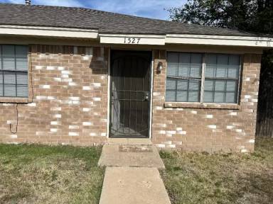 Main picture of 1527 Kirkland Dr