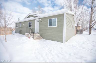 Main picture of 1725 2nd St