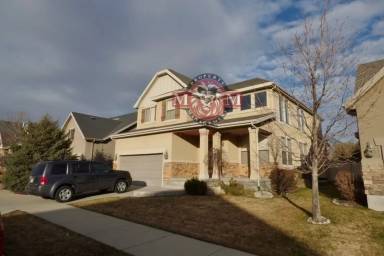 Main picture of 10329 S Eagle Cliff Way