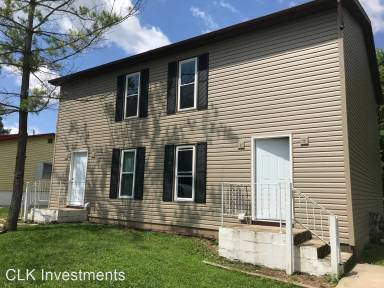 Main picture of 323 Eva Dr