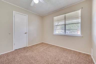 Main picture of 515 Stonewall Dr