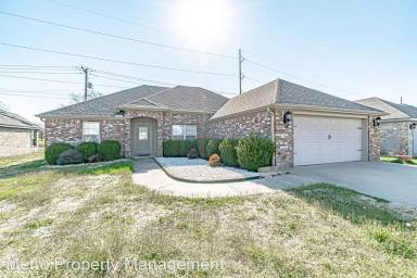 Main picture of 2904 SW Featherston Rd