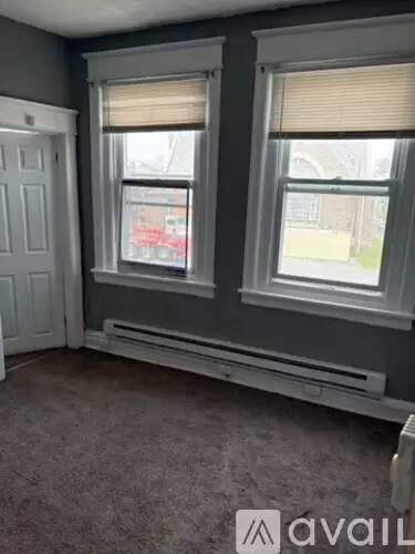 Main picture of 2112 Orthodox St