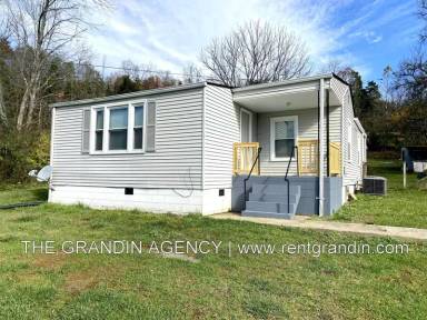 Main picture of 8623 Plantation Rd