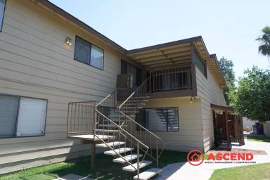 Main picture of 520 Olive St