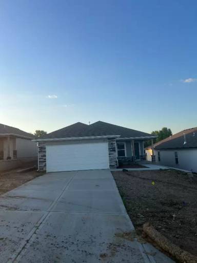 Main picture of 2113 Brookridge Cir