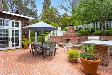 Main picture of 451 Zuni Dr