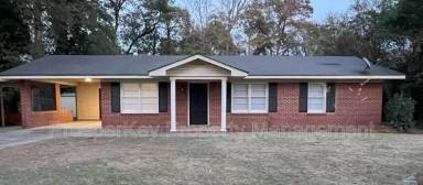 Main picture of 180 Kingfisher Dr