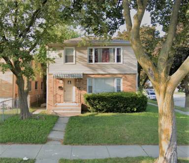 Main picture of 8600 W Hampton Ave