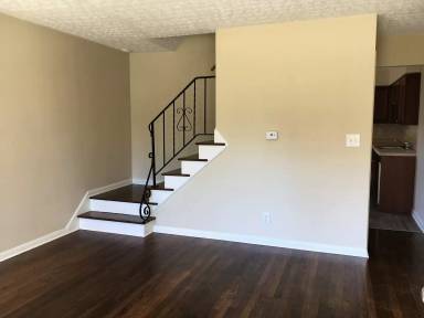 Main picture of 3201 Norwood St