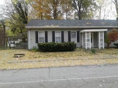 Main picture of 324 N Jackson St