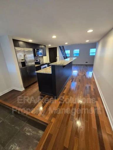 Main picture of 112 Hamilton Ave