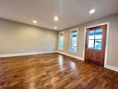 Main picture of 604 Rudolph Ave