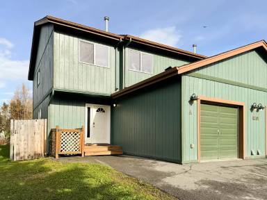 Main picture of 8201 E 36th Ave