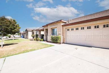 Main picture of 2506 Berkshire Rd