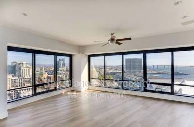 Main picture of Harbor Club Condos