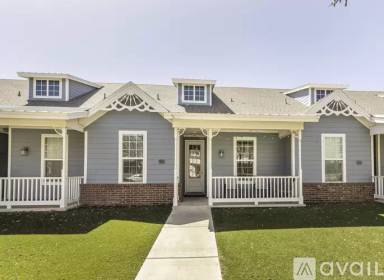 Main picture of 2117 10th St