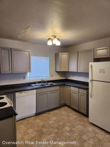 Main picture of 231 N Bunn St