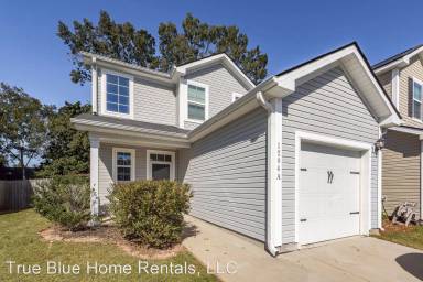 Main picture of 1204 N University Dr