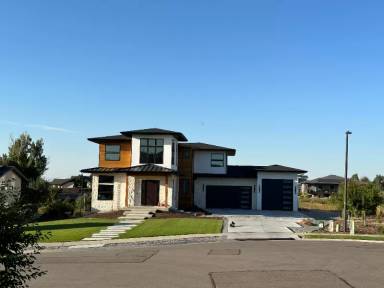 Main picture of 2475 Montano Ct