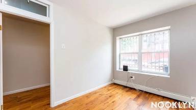 Main picture of 341 Palmetto St