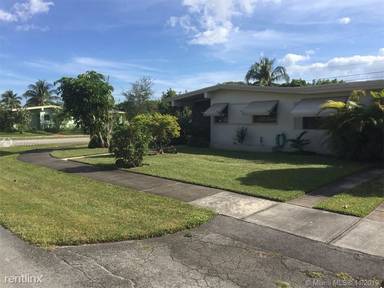 Main picture of 9400 SW 53rd St