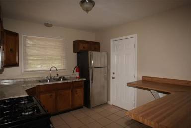 Main picture of 2108 Harris Rd NW