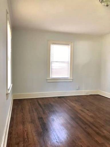 Main picture of 110 Morrow St