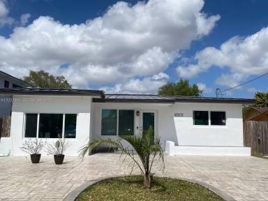 Main picture of 6561 SW 30th St