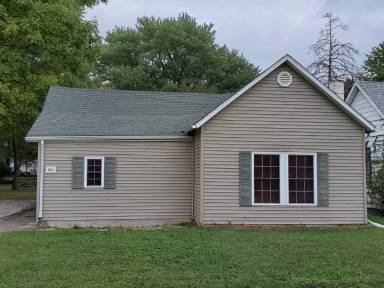 Main picture of 741 N 8th St