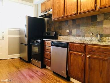 Main picture of 3505 N Pine Grove Ave