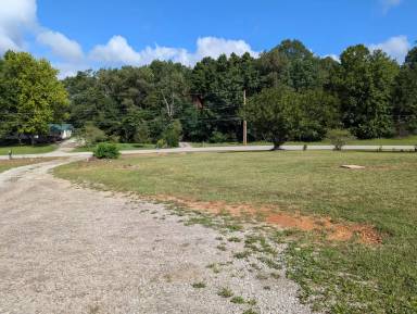 Main picture of 3789 Doe Run Rd