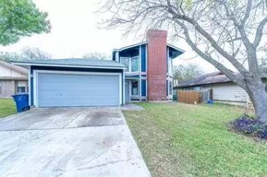 Main picture of 9811 Sugarloaf Dr