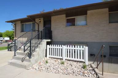 Main picture of 756 Wayne Ave
