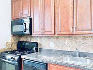 Main picture of 26 Weldon St