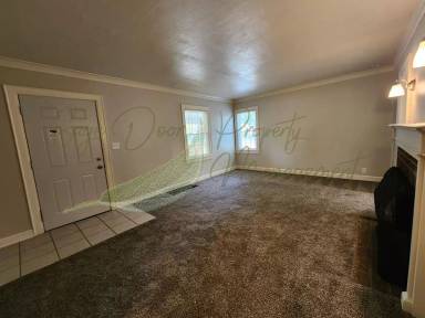 Main picture of 6457 Blue Ridge Blvd