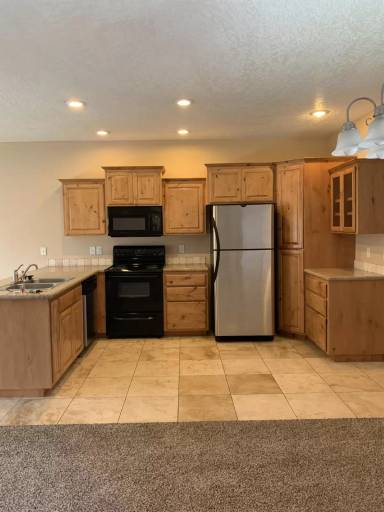 Main picture of 506 S Benjamin Ave