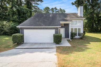 Main picture of 4176 Chapel Mill Way