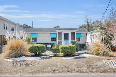 Main picture of 2107 Bay St