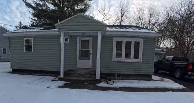 Main picture of 190 Church Rd