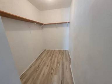 Main picture of 2231 Brookdale Ln