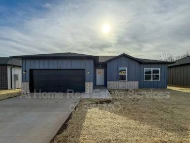 Main picture of 1478 S Shayla Ave