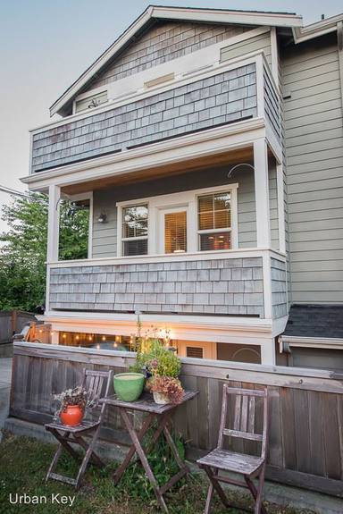 Main picture of 4429 41st Ave SW
