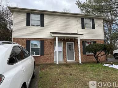 Main picture of 213 Leeshan Ct
