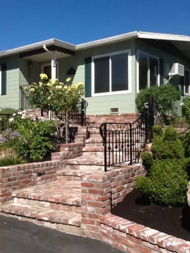 Main picture of 175 Saranap Ave