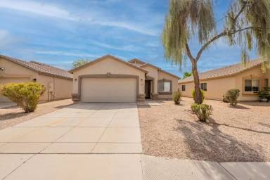 Main picture of 2685 E Olivine Rd