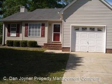 Main picture of 206 N Sandy Brook Way