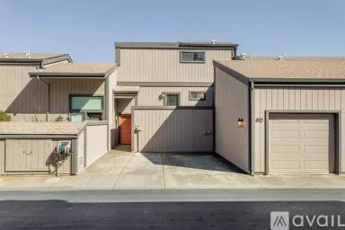 Main picture of 812 Vista Heights Rd