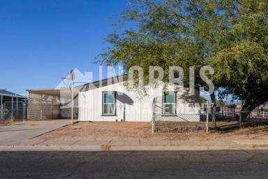 Main picture of 602 W Saguaro St